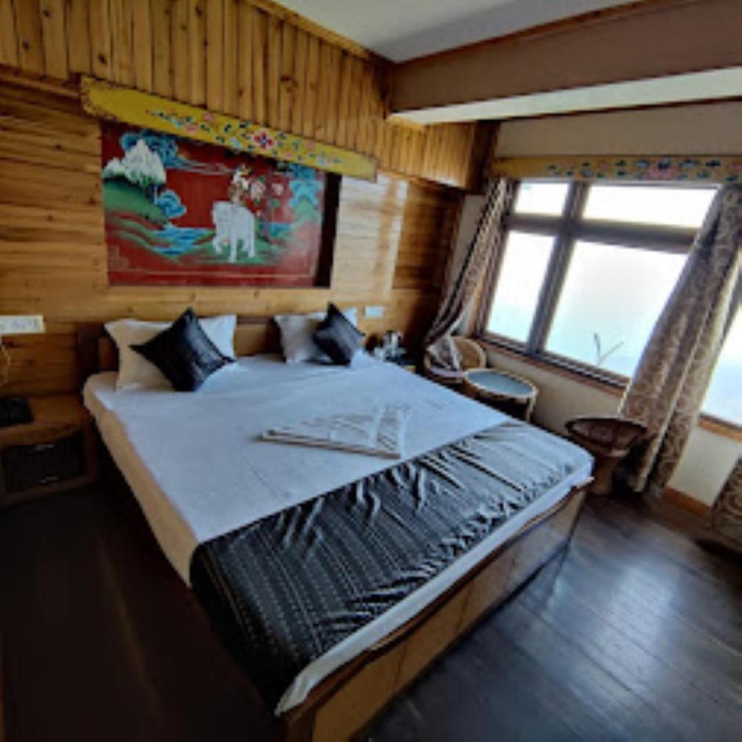 Hotel Royoporus Taktsang Darjeeling à Darjeeling  Extérieur photo