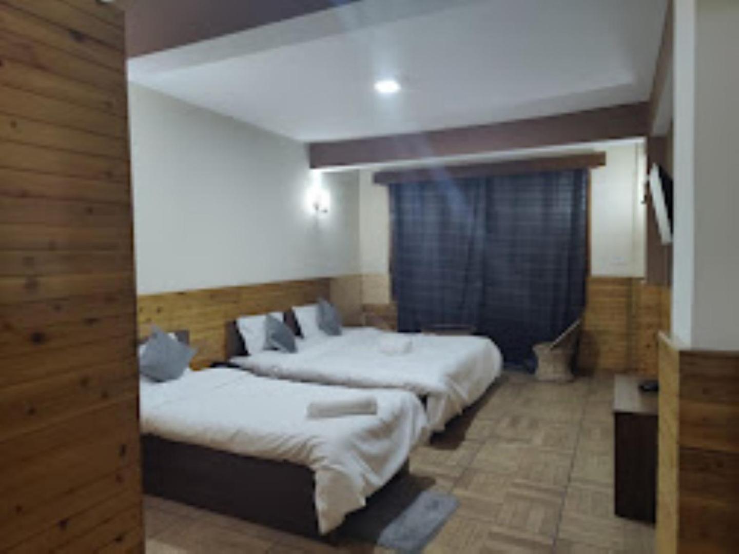 Hotel Royoporus Taktsang Darjeeling à Darjeeling  Extérieur photo